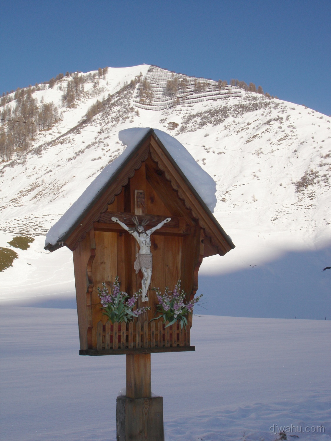 DSC04460-Wegkreuz-Kasern-Durrachjoechl-20051210.JPG