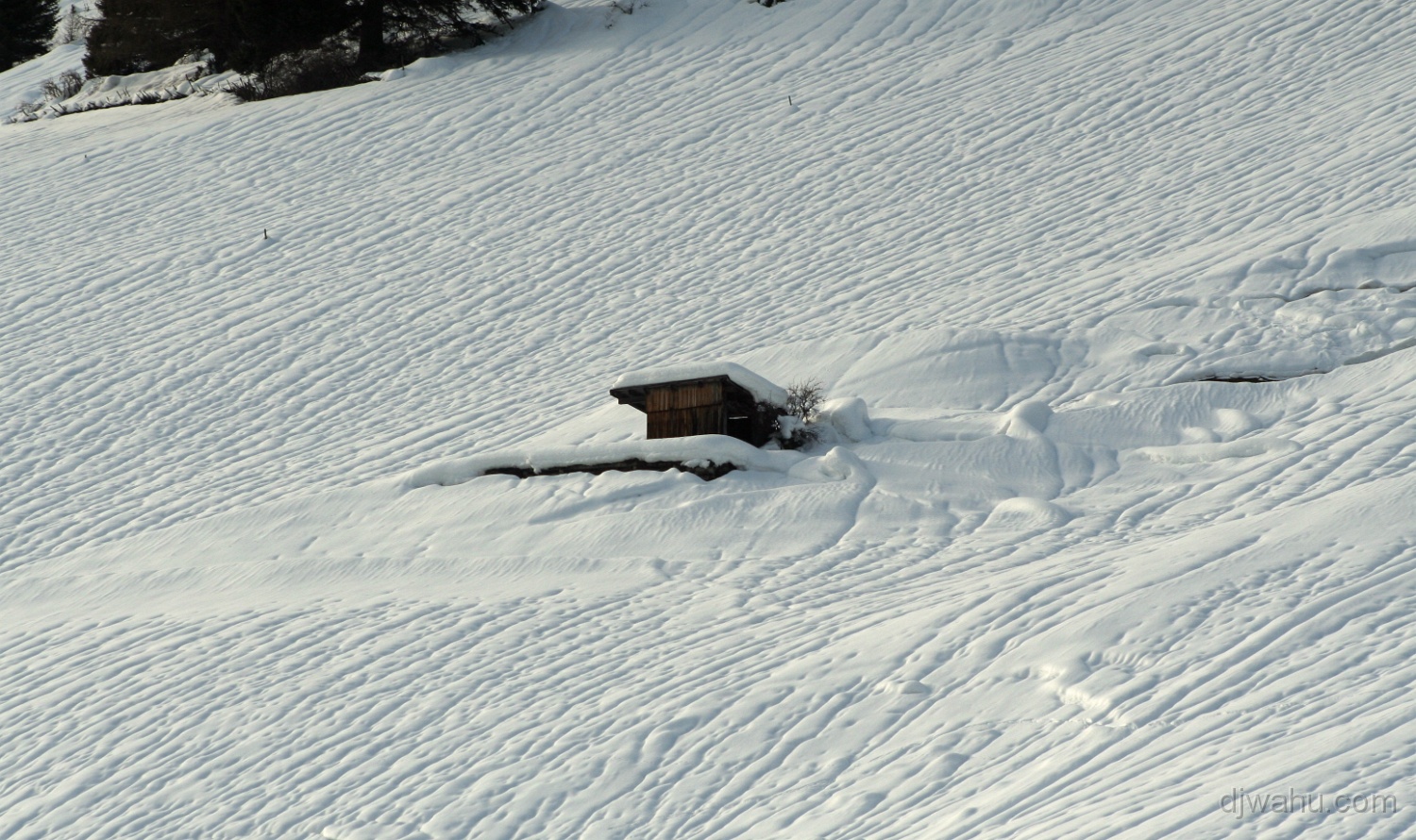 IMG_0300-Stadel-Schnee-20081225.jpg